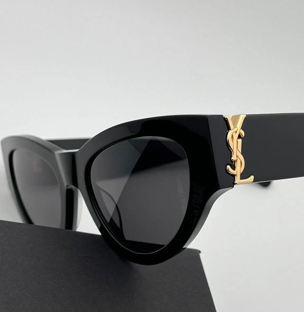 SAIN LAURENT