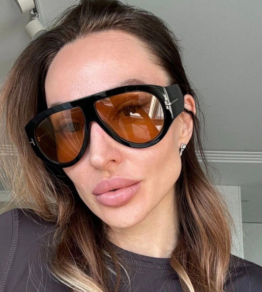 “Tom Ford – Zamansız Şıklığın Adı